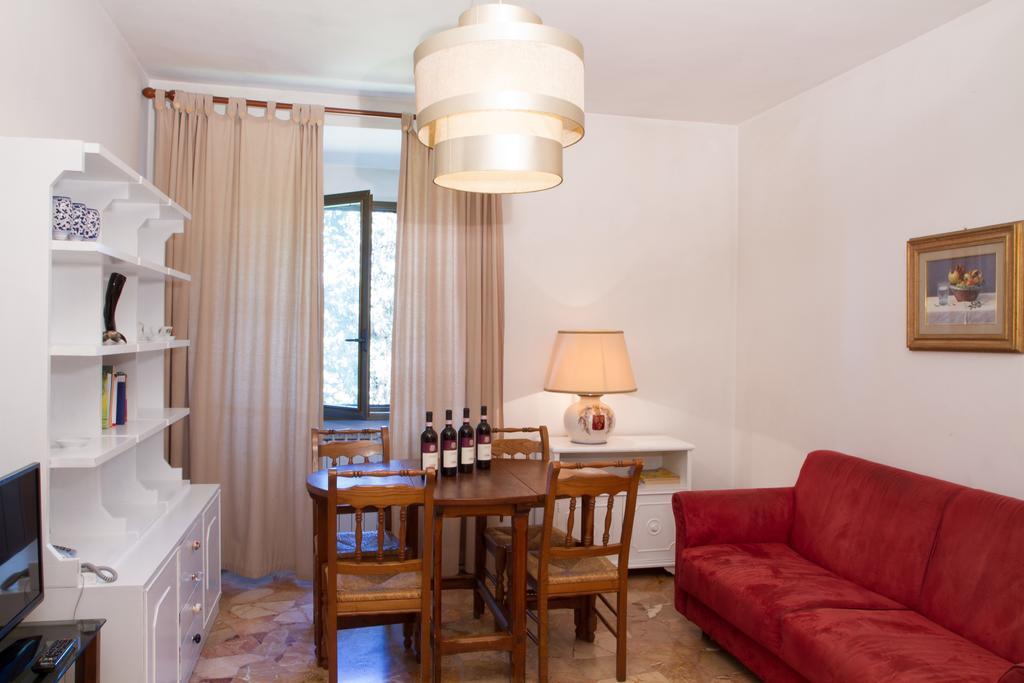 Agriturismo Borgo Dei Ricci إمبرونيتا الغرفة الصورة